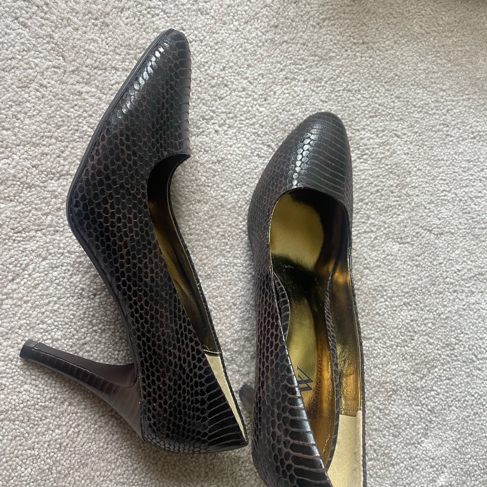 Wothington brown skin high heels women’s shoes size 8